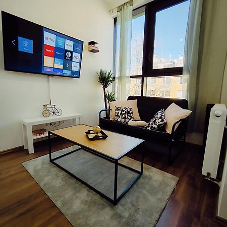 Pretty Apartment Next To Metro Station Відень Екстер'єр фото